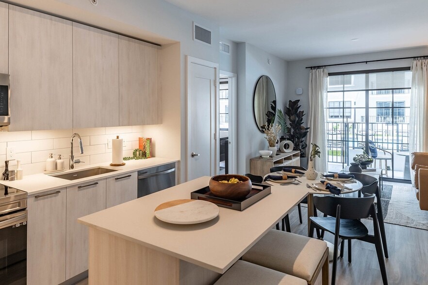 More Photos Of 1711 N University Dr, Plantation Coworking Space