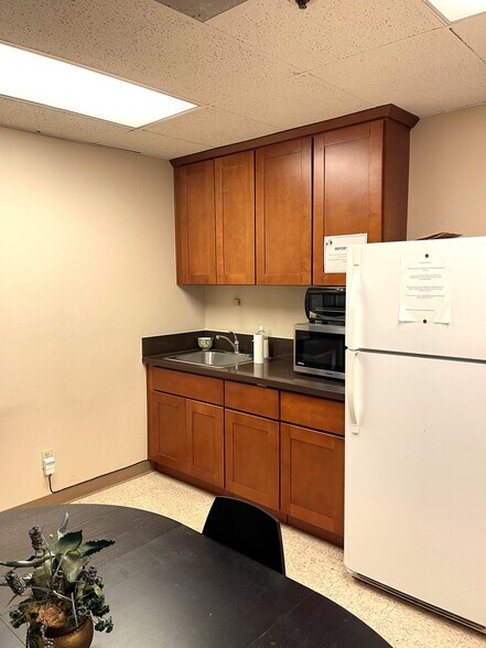 More Photos Of 5050 Palo Verde St, Montclair Medical For Lease