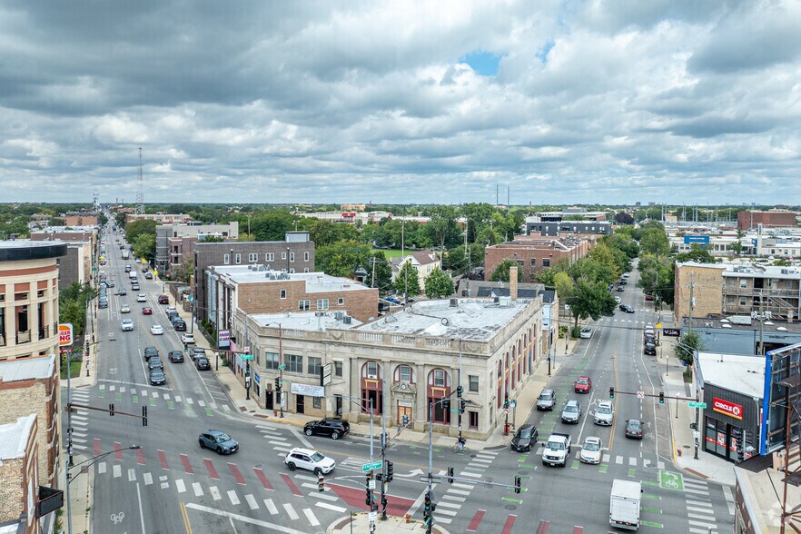More Photos Of 2804-2806 W Belmont Ave, Chicago Office For Lease