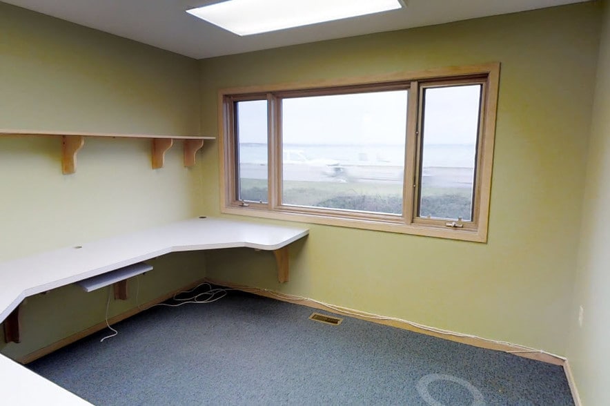 More Photos Of 4620 N US Highway 31 N, Traverse City Office For Lease