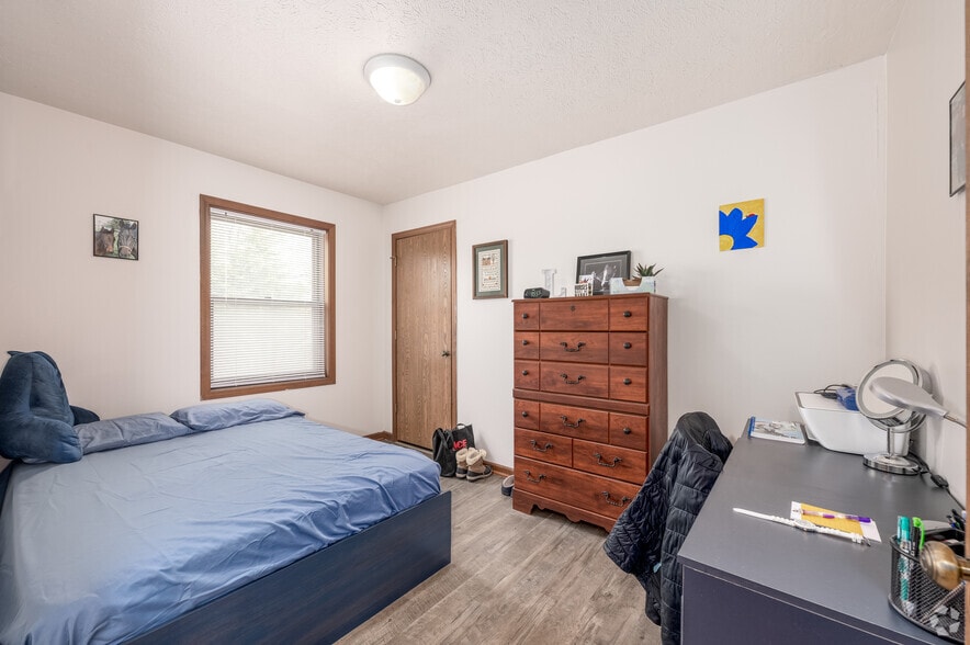 More Photos Of 400 S Grant St, West Lafayette Apartments For Sale