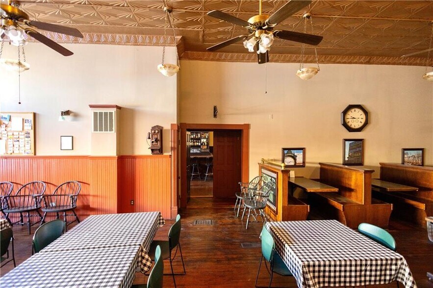 More Photos Of 206 N Main St, Plattsburg Restaurant For Sale