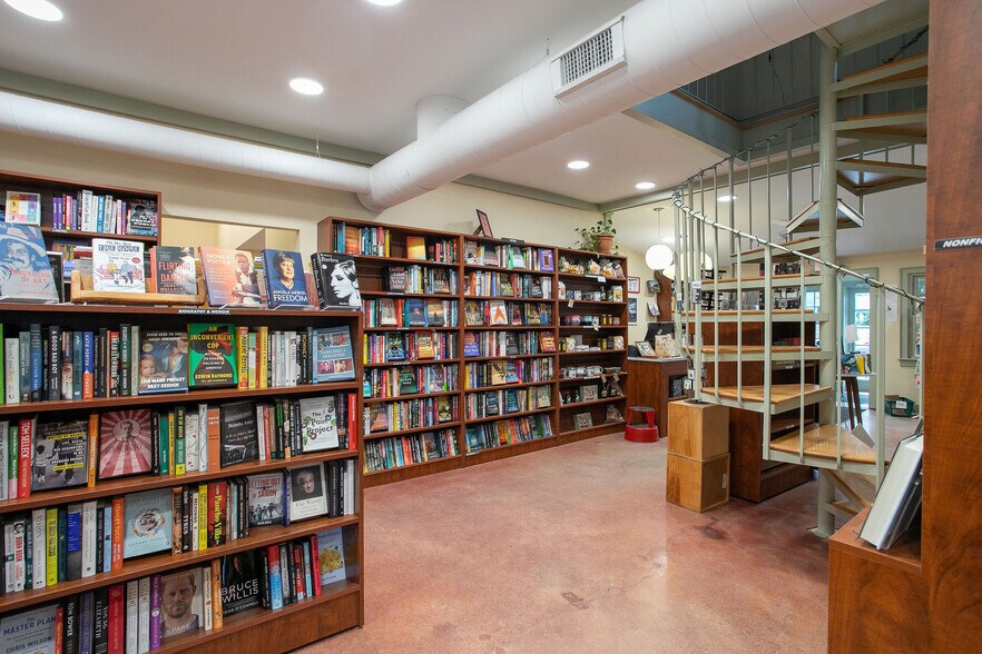 More Photos Of 63 State Rd, Great Barrington Medical For Sale