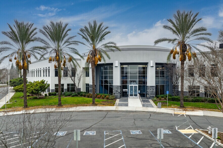 More Photos Of 2101 Arena Blvd, Sacramento Office For Lease