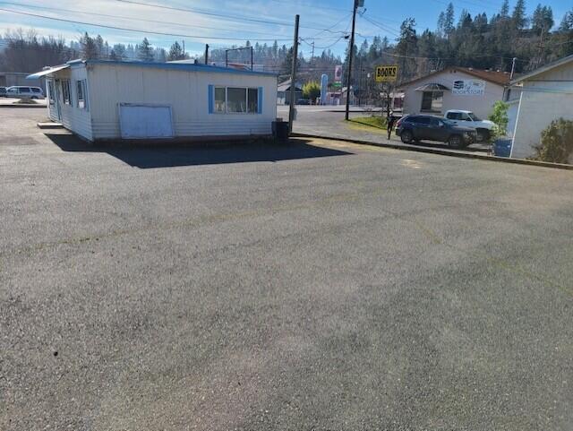 More Photos Of 950 Rogue River Hwy, Grants Pass Office For Sale