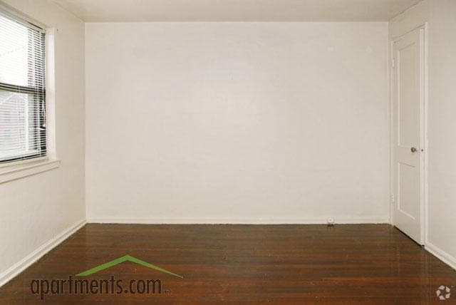 More Photos Of 35 Woodland Dr, Hartford Apartments For Sale