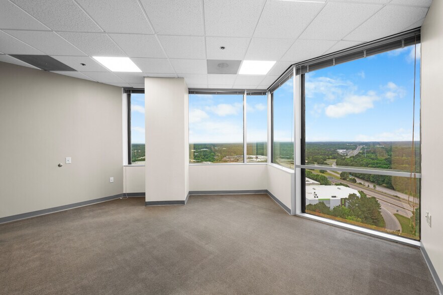 More Photos Of 3100 Tower Blvd, Durham Office Residential For Lease