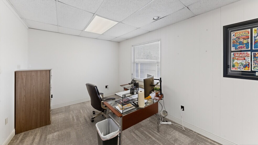 More Photos Of 515-519 18th St, Orlando Warehouse For Lease