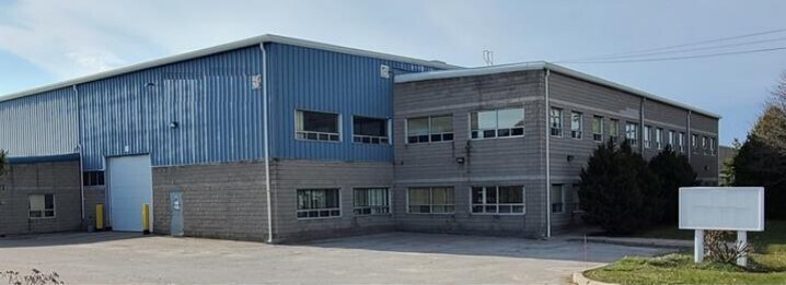 More Photos Of 190 Harry Walker Pky N, Newmarket Warehouse For Sale