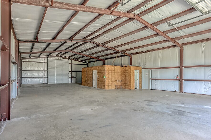More Photos Of 6126 Private Road 902, Celina Warehouse For Sale