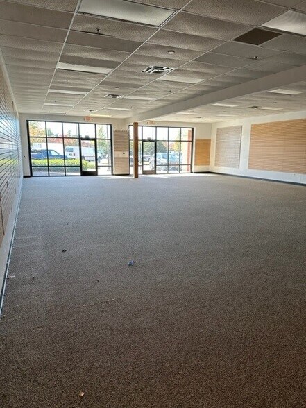 More Photos Of 600 E Main St, Cartersville Unknown For Lease