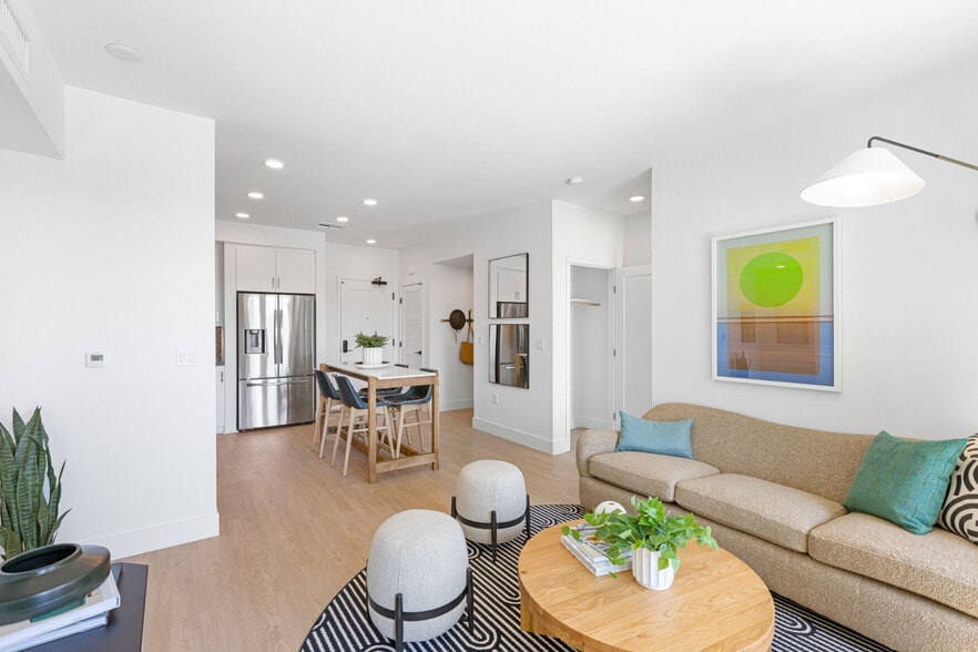 More Photos Of 4353 Park Blvd, San Diego Apartments For Lease