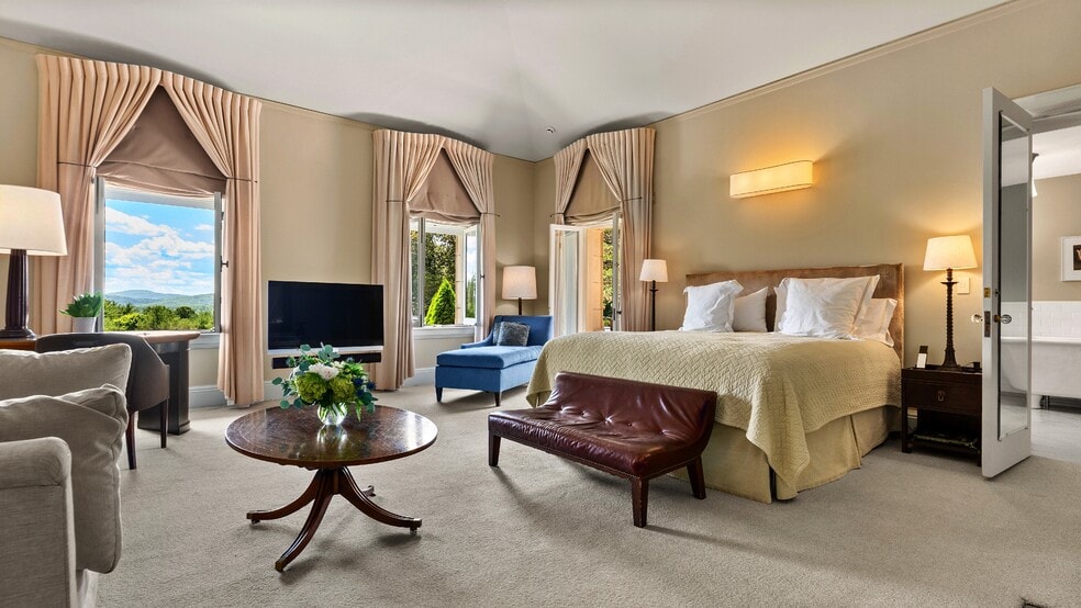 More Photos Of 11 Hawthorne Rd, Lenox Hotel For Sale