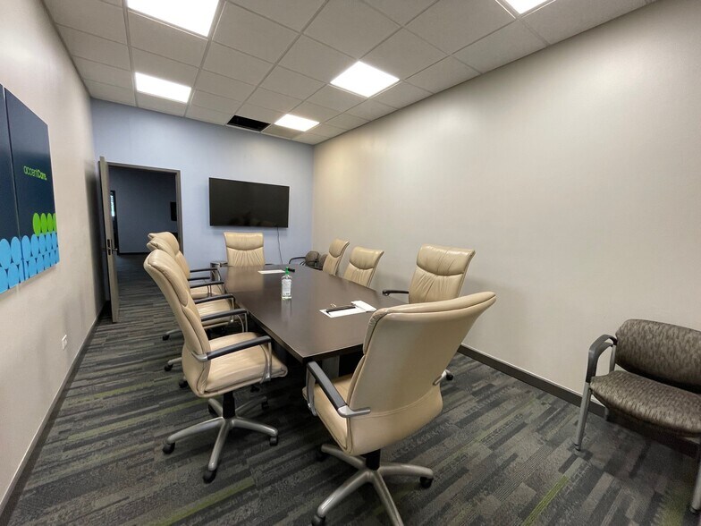 More Photos Of 475 E 162nd St, South Holland Medical For Lease