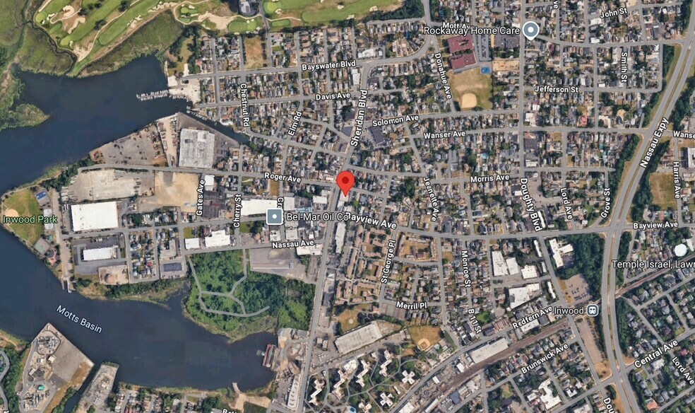 More Photos Of 130 Sheridan Blvd, Inwood Warehouse For Sale