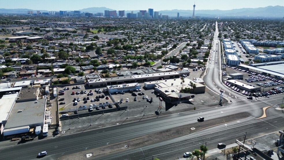 Primary Photo Of 3024 Fremont St, Las Vegas Auto Dealership For Lease
