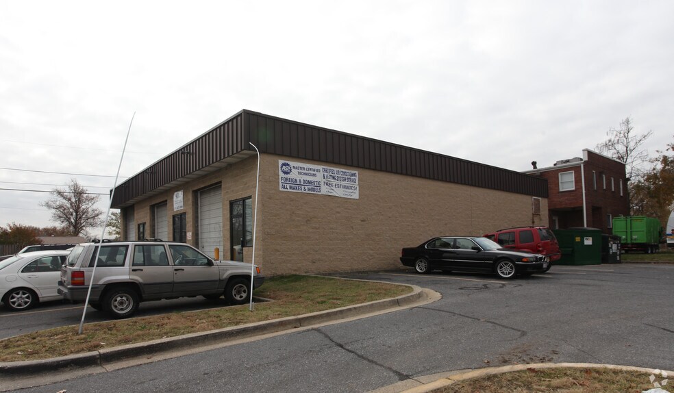 More Photos Of 4317 Bladensburg Rd, Brentwood Service For Lease