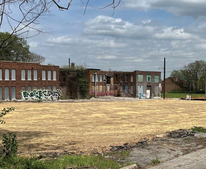 More Photos Of 1825 19th St, Saint Louis Industrial For Sale