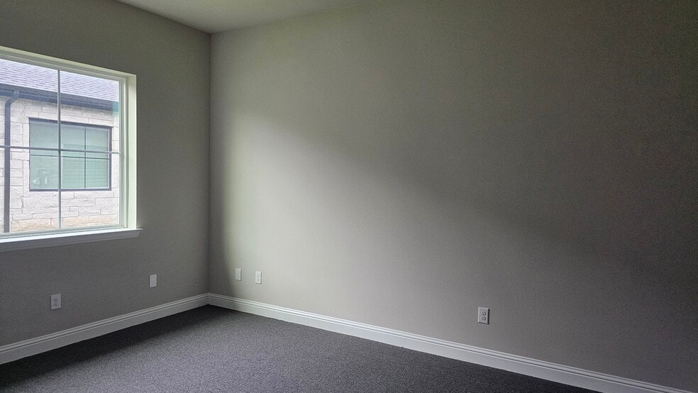 More Photos Of 3951 Alma Rd, McKinney Office For Sale