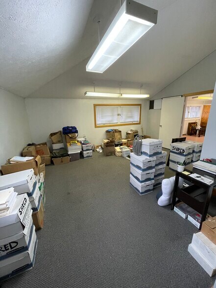 More Photos Of 4201 E 3rd St, Bloomington Medical For Lease