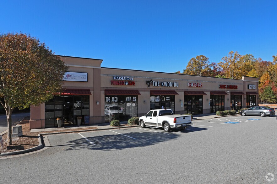 Primary Photo Of 2309 Fleming Rd, Greensboro Freestanding For Lease