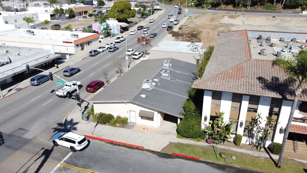 More Photos Of 202-204 S Juniper St, Escondido Medical For Sale
