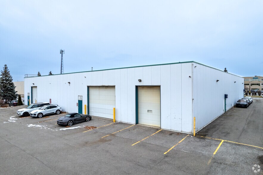 More Photos Of 50 Four Valley Dr, Vaughan Warehouse For Lease