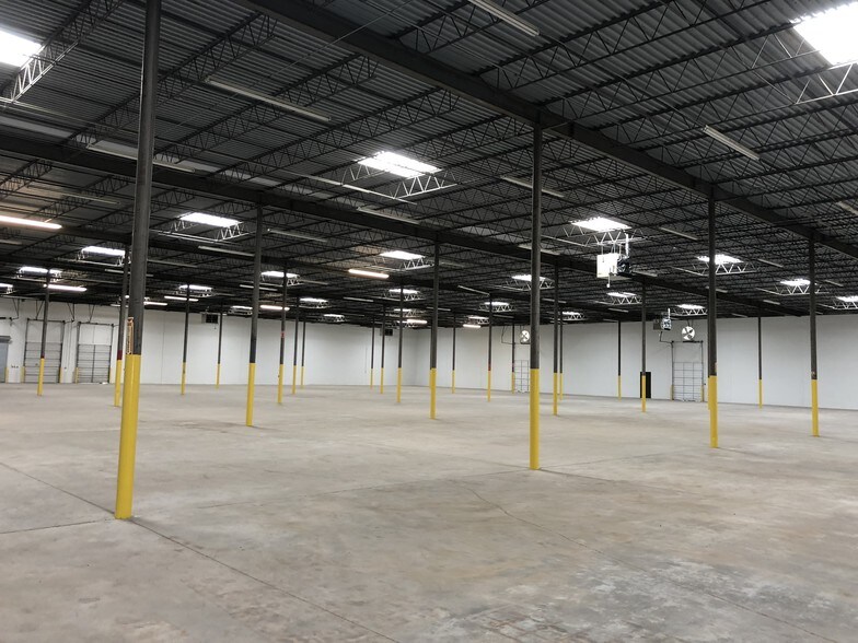More Photos Of 700-710 Loyola Dr SW, Atlanta Distribution For Lease