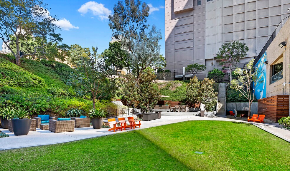 More Photos Of 600 B St, San Diego Office For Lease