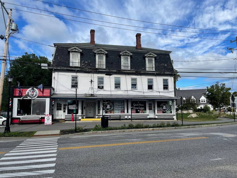 More Photos Of 4 Main St, Goffstown Storefront Retail Residential For Lease