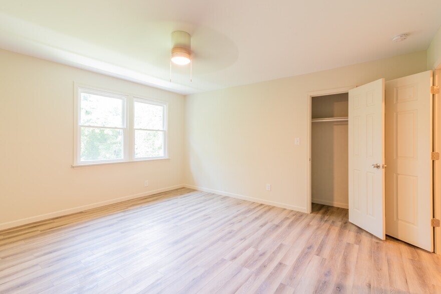 More Photos Of 506 E Marion St, Shelby Apartments For Sale