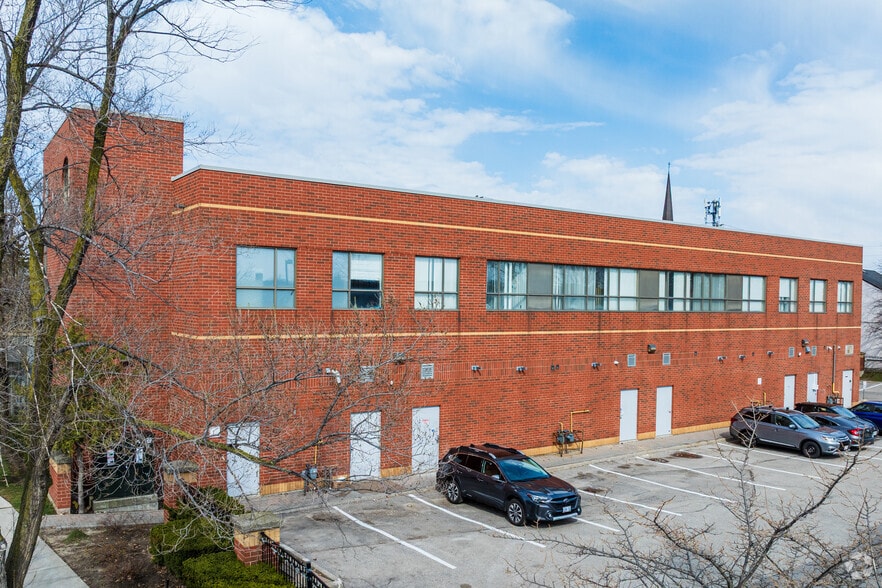 More Photos Of 2801 Keele St, Toronto Storefront Retail Office For Lease