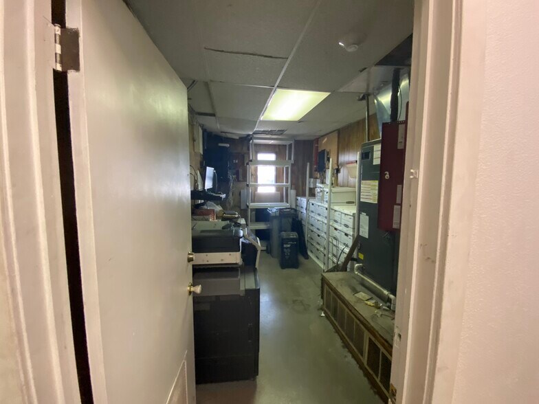 More Photos Of 3710 Kermit Hwy, Odessa Warehouse For Lease