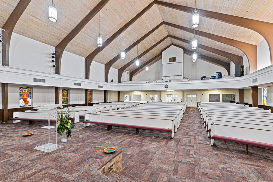 More Photos Of 2703 Wesley St, Greenville Religious Facility For Sale