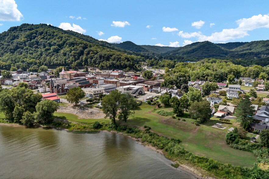 More Photos Of 12 W Second St, Vanceburg Storefront Retail Residential For Sale