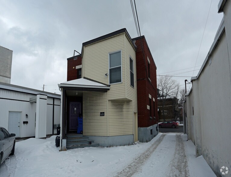 More Photos Of 790 Bronson Ave, Ottawa Veterinarian Kennel For Lease