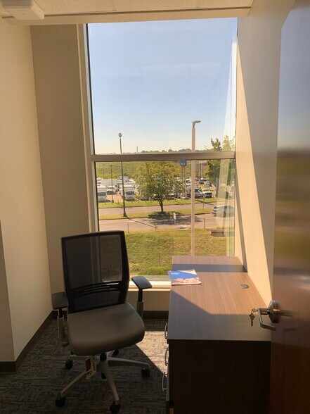 More Photos Of 5380 Hickory Hollow Pky, Antioch Medical For Lease