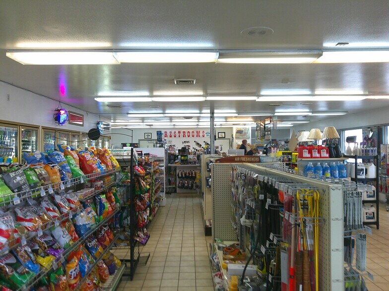 More Photos Of 23200 N Highway 30, Montpelier Truck Stop For Sale