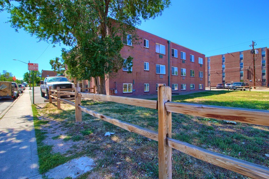 More Photos Of 1345-1363 Yosemite St, Denver Apartments For Sale