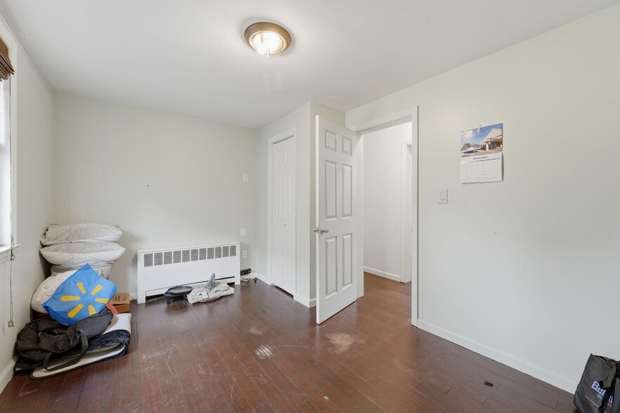 More Photos Of 35 Moonachie Rd, Moonachie Storefront Retail Residential For Sale