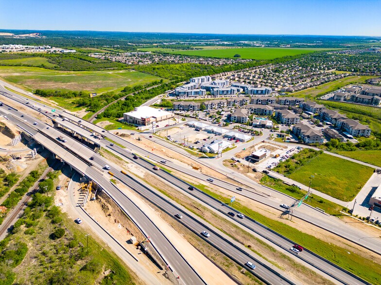 More Photos Of 7323 N Loop 1604 E, San Antonio Office For Sale