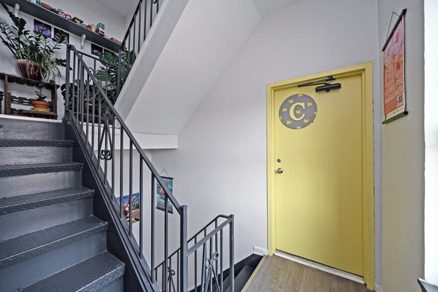 More Photos Of 118 E Liberty St, Cincinnati Apartments For Sale