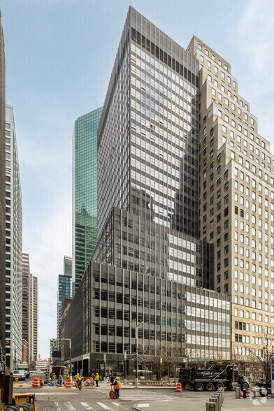 Primary Photo Of 110 Wall St, New York Office For Lease