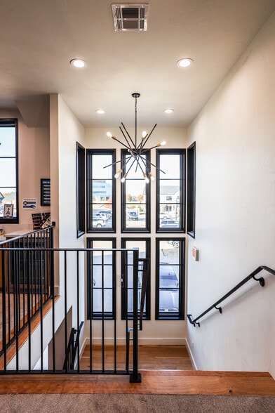 More Photos Of 14600 Bogert Pky, Oklahoma City Office For Lease