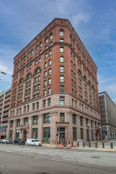 Primary Photo Of 319 N 4th St, Saint Louis Office Residential For Lease