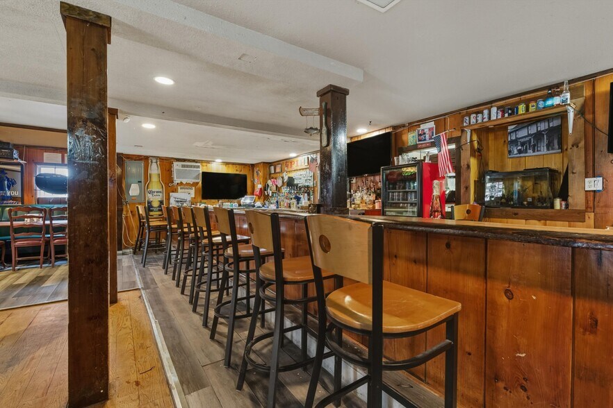 More Photos Of 222 River St, Warrensburg Restaurant For Sale