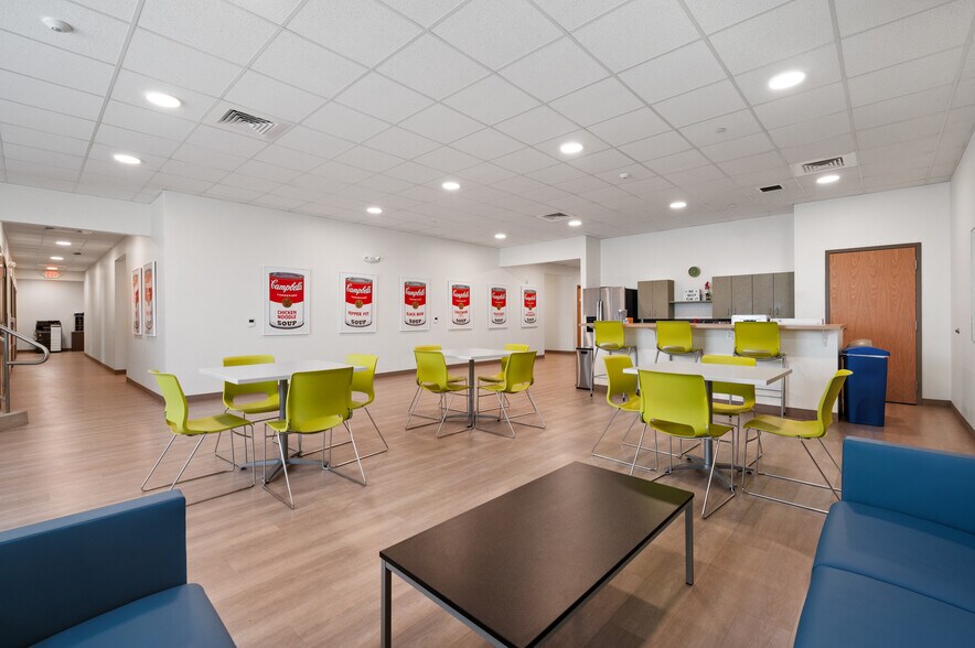 More Photos Of 900 Sarah St, Pittsburgh Coworking Space