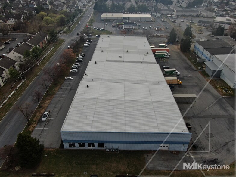 More Photos Of 1114-1124 Commons Blvd, Reading Flex For Sale