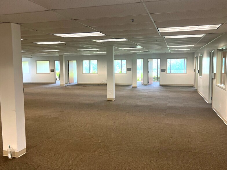 More Photos Of 8255 Lemont Rd, Darien Office For Lease