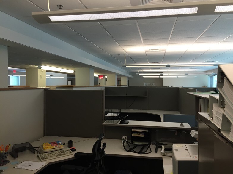 More Photos Of 1114 Clinch Ave, Knoxville Office For Sale